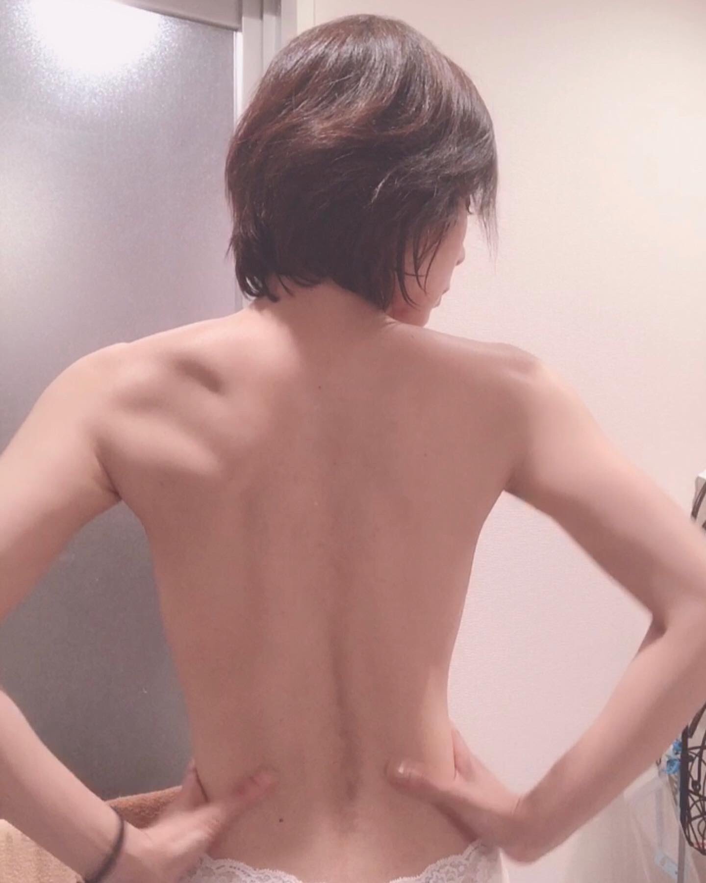 Ruriko 女も背中で語る 筋トレ女子 エニタイム エニタイムフィットネス ワークアウト ボディメイク 筋肉フェチ 背中トレ トレ女 広背筋 T Co I6vfkgfgy1 Twitter