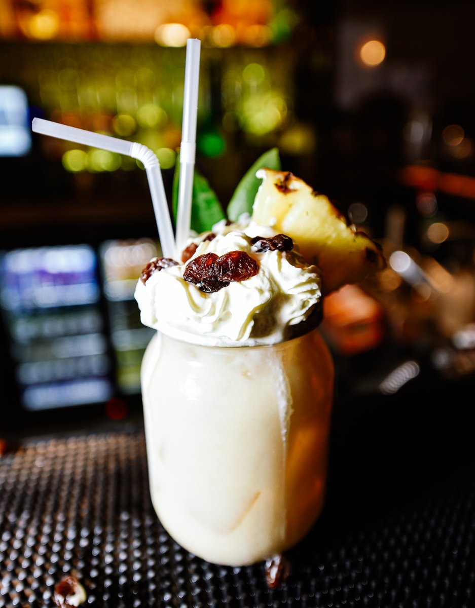 How it started vs How it’s going 🍍