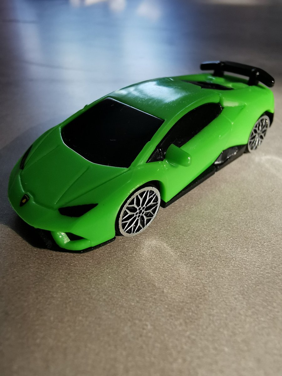 fkkamil's tweet photo. @JaroslavHonzik Been there, even got my own Huracan❤️ https://t.co/BRwfgRg8Pn