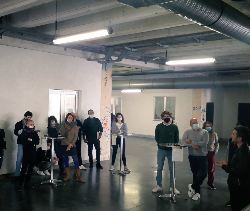 #atelier #pitch Comment bien pitcher son projet et faire mouche auprès du #jury 😎 ? Cette épreuve sera décisive pour nos 6 équipes... c'est celle qui déterminera les futur.e.s lauréat.e.s 👨‍🎓👩‍🎓
#hackathon #marseille #ess #emploi #belledemai #poleemploi