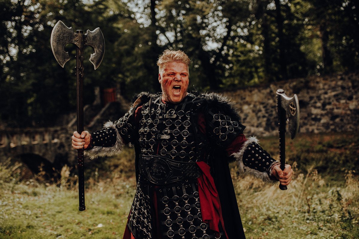 GIB MIR DEIN GELD 

für den guten Zweck!!!

friendly-fire.shop