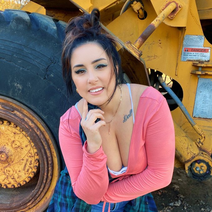 Watch Kayce884's leaked NSFW photo on TwXstars