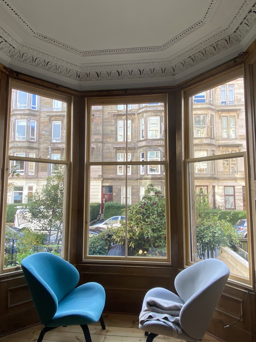 Another busy week completed 😅 9 windows done in Glasgows West end and 4 more in finished in Dennistoun! Both done with double glazed like for like sashes in time for the winter coming ❄️ ✅➡️ #sashwindowsscotland #sashwindowsglasgow #windows #sashwindows #victoriansashwindows