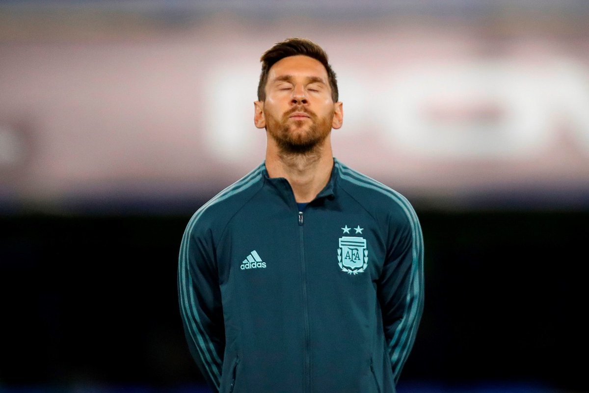 Así estoy yo cuando llega olorcito a asado del vecino....