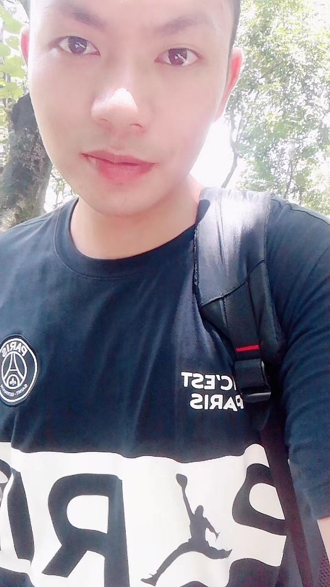 WuYuven's tweet photo. If there is one thing that joys me,it's a message from you https://t.co/EkqjqjRdXm
