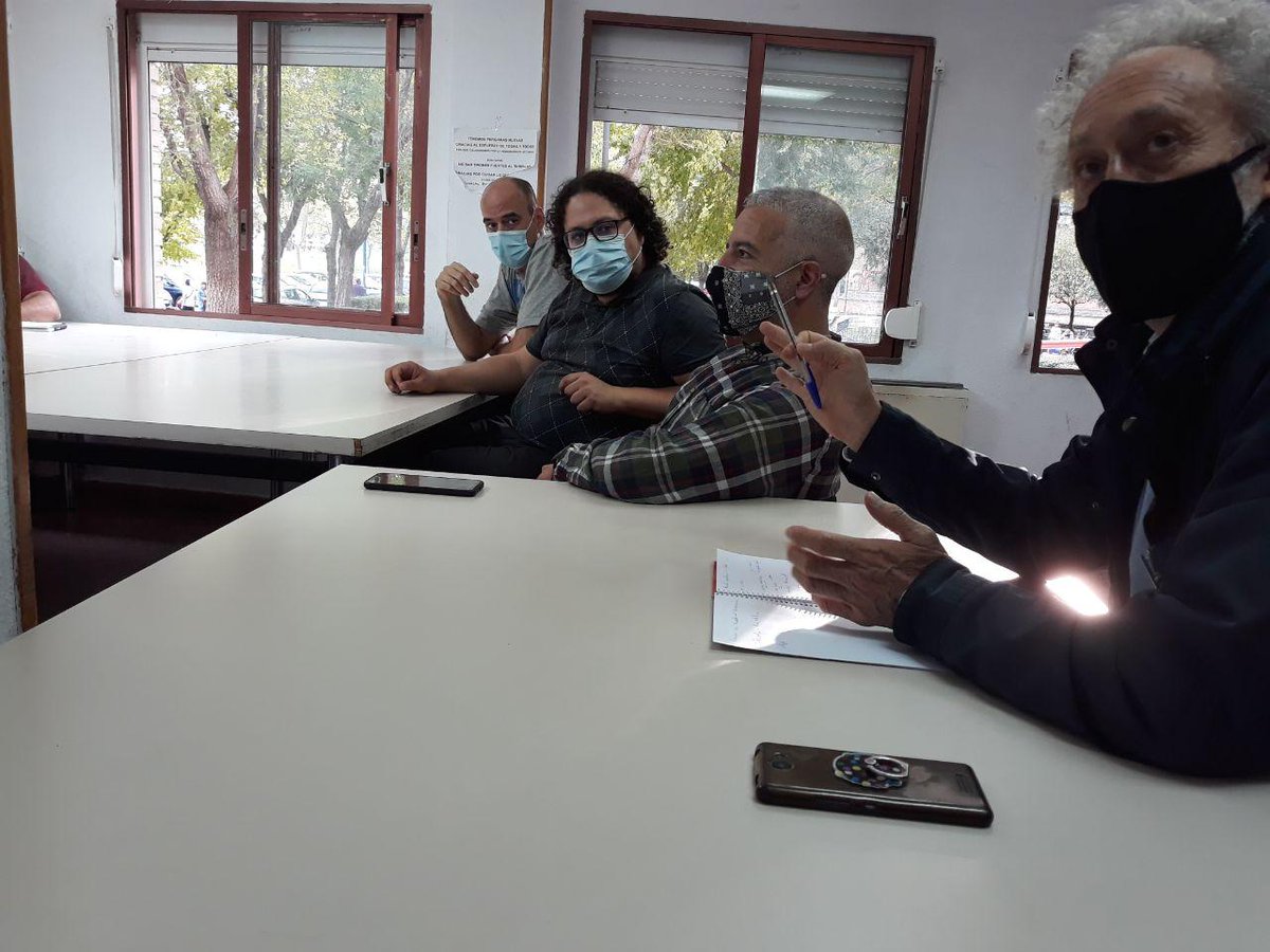 EnriqueSantiago's tweet image. Hoy en #Leganés: encuentro con dirigentes del movimiento vecinal y de las AMPAS. Nos narran la nefasta gestión de la educación infantil y los servicios sociales tanto de la Comunidad como de su ayuntamiento. Tenemos que reconstruir los servicios públicos luchando #CodoConCodo