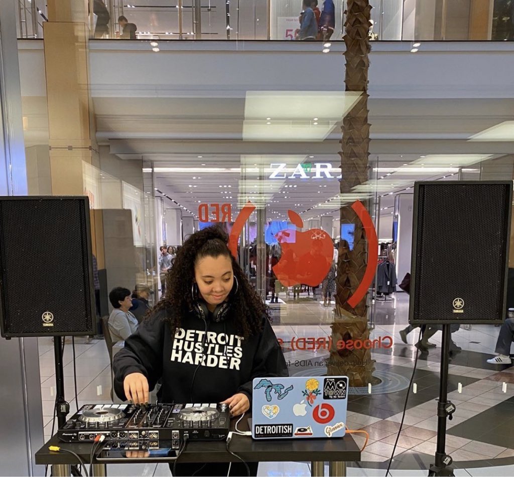 ___Karly's tweet image. How it’s started      How it’s going🤟🏽