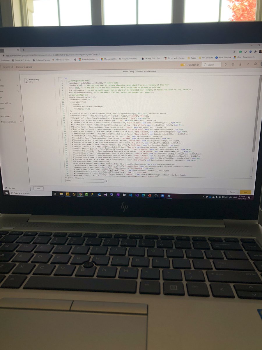Learning about #PowerBI #development architecture from <a href="/Rad_Reza/">Reza Rad #PowerBI #Fabric #MSIgnite</a> this afternoon at #CommunitySummitNA - thanks for presenting from #Australia, Reza!