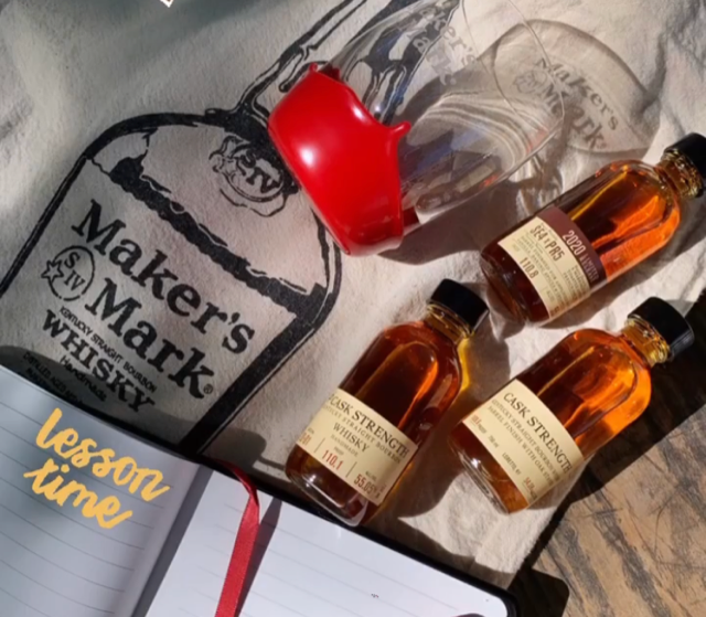 ReplicaCreative's tweet photo. #PrintedAtReplica Newly crafted @MakersMark labels designed &amp; printed last week for Fall 2020 promotional bottles. Awesome final product!

Happy Friday! Cheers! 🥃 https://t.co/UdEPnkzUkC