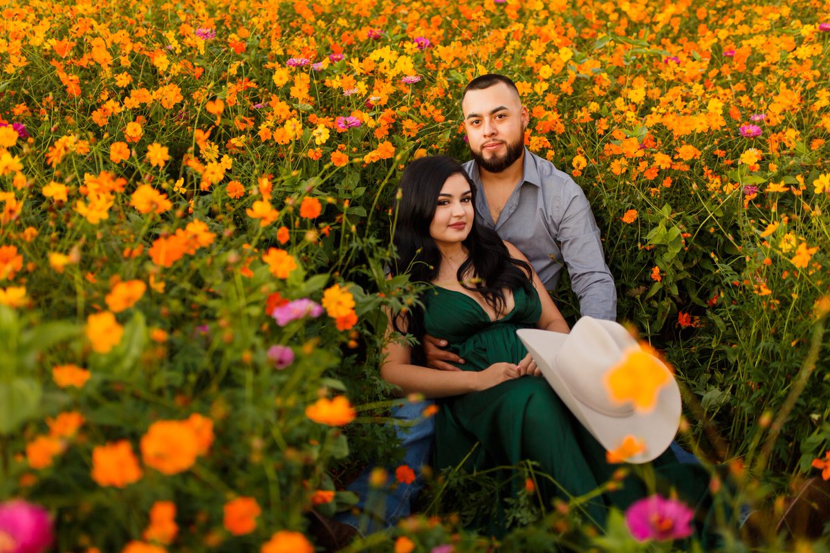 ksalinasfoto's tweet photo. Will you guys do me a favor and RT my work? 🥰🥺 I’m a photographer in NC +  available for travel ❤️ https://t.co/9KcsKDo4I7
