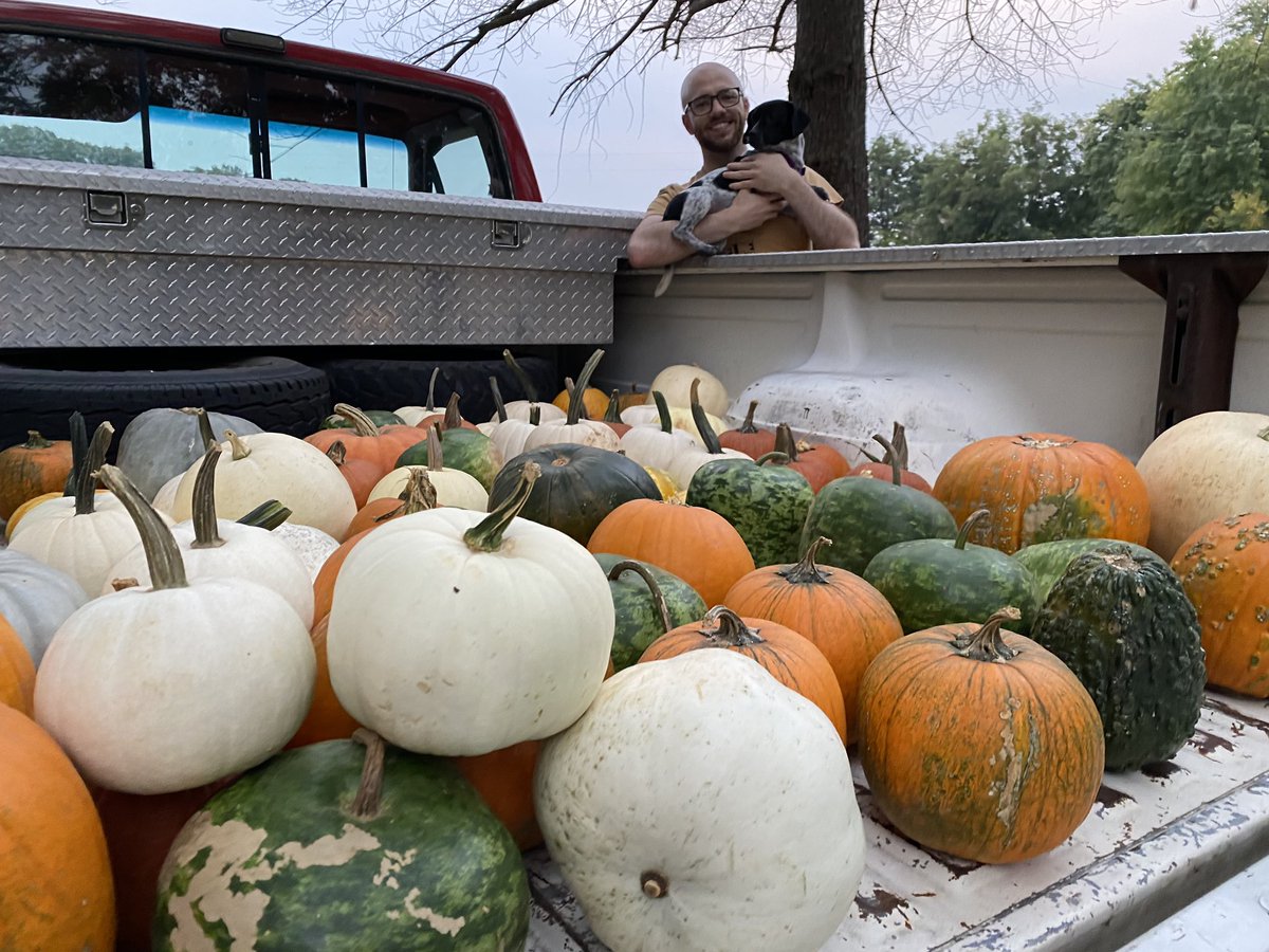 Pa’s Pumpkins (420 Little Road here in Martin!) has great pumpkins filled with personality!  We couldn’t pick just one... good thing the University Scholars’ President has a truck! Remember to shop local this holiday season, it helps everyone in our community out!