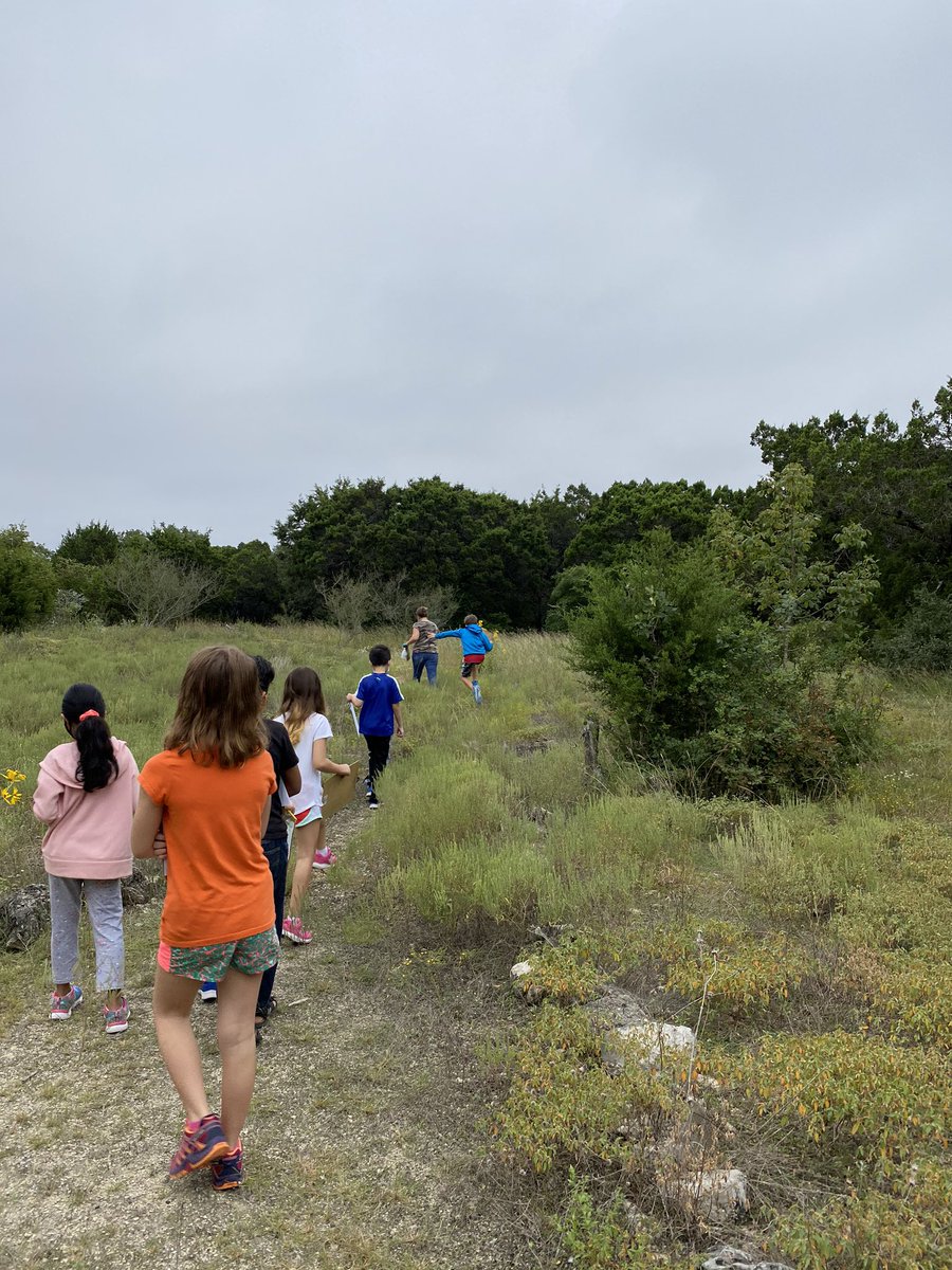 Making some observations with 3rd grade in The Preserve today <a href="/LME_Lions/">Laurel Mountain Elem</a> #bestjobever
