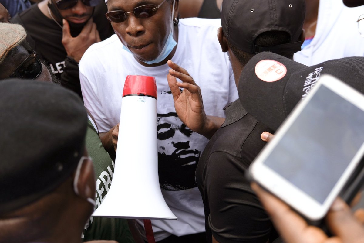 1884photo's tweet photo. @runtown during #EndSarsprotest.
Lagos, Nigeria - October 8th, 2020.
'Music is a weapon' is not just a mantra in musical numbers, it is a movement!
Photo: @neecnonso
#1884collective #EndSARS cc: @OsakpolorOmo @BensonIbeabuchi @ebunakinbo @eyeforgetnot @ollamade @enigma_kaye https://t.co/3rl14NbIP5