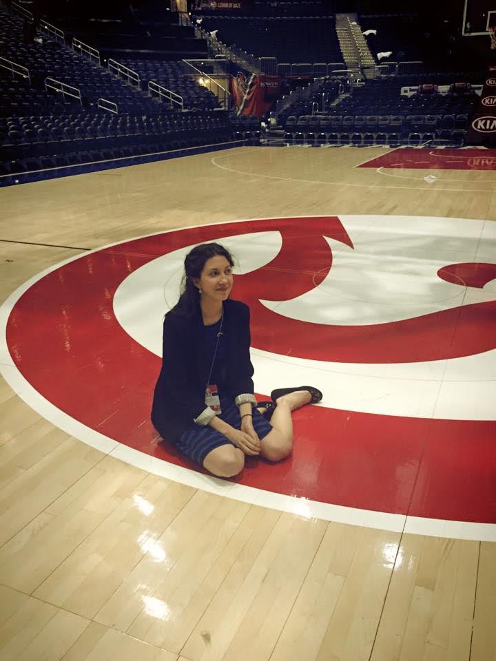 sarah_k_spence's tweet photo. How it started: How it's
(field trip in college going:
to then-Phillips
Arena) https://t.co/nH4Uw1l5oX