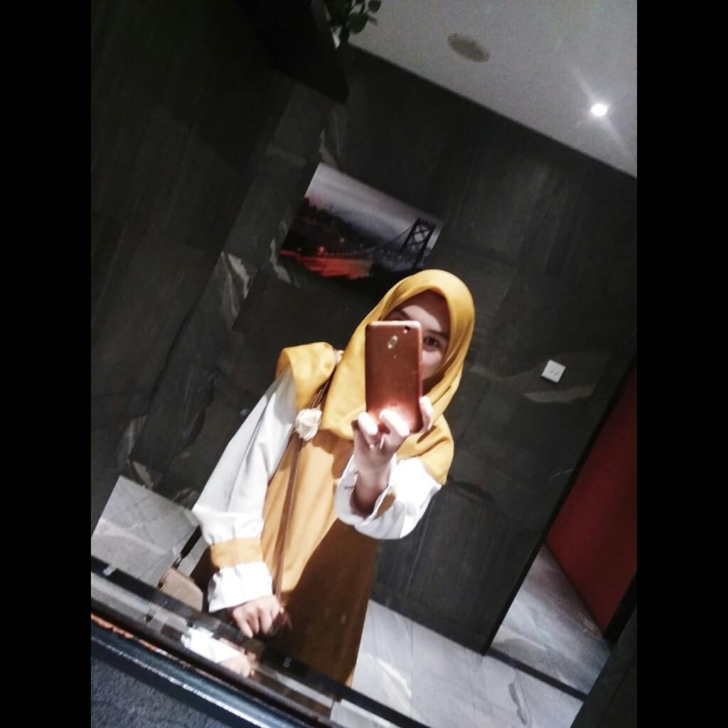 Oviriani31's tweet photo. #FotoProfilBaru https://t.co/AbXqTDK499
