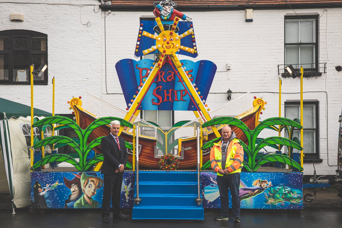 TewkesburyBCgov's tweet photo. Keeping Tewkesburyโs #Mopfair alive!
Did you see the Pirate Ship ride in #Tewkesbury today? Mop Fair licensee James Danter & Andy Noble from Tewkesbury Borough Council ensured the Fairโs Royal Charter will continue! Catch up with the full story๐
https://t.co/YlJhXMdyPG https://t.co/U8WkwOVu9k