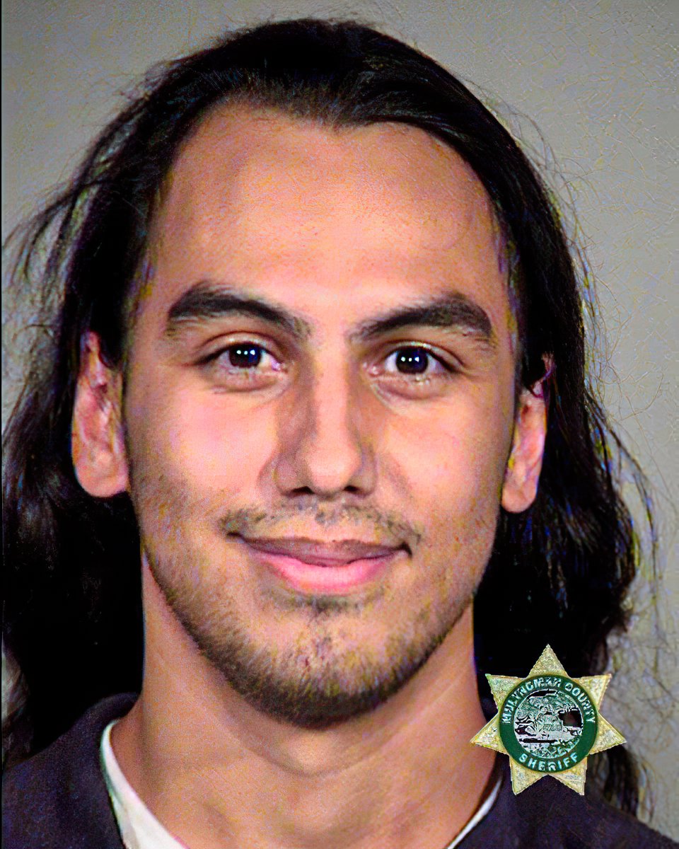Arrested & charged at a violent Portland BLM-antifa protest. All released without bail:Jovanny Garcia, 24, of Beaverton, Ore.  https://archive.is/wn1pj Delaney K. White, 22, of Portland  https://archive.is/RQHLT Sebastian Cazres, 24  https://archive.is/4FmYz  #PortlandRiots  #antifa
