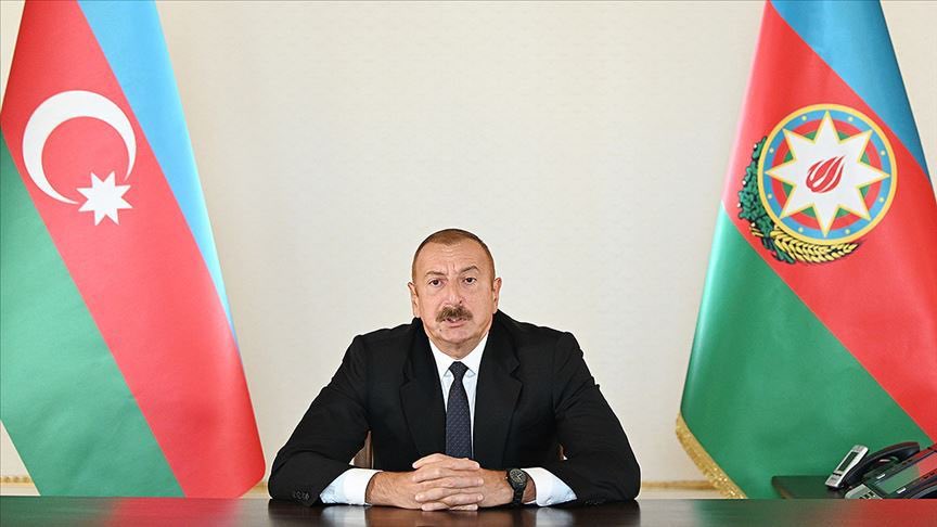 🇦🇿 #Azerbaycan Cumhurbaşkanı Aliyev: 

"Sana kim sordu ki, 'Veriyor musun? Vermiyor musun?'' diye. Geldik, aldık, alacağız da! Gerekirse fazlasıyla alacağız."