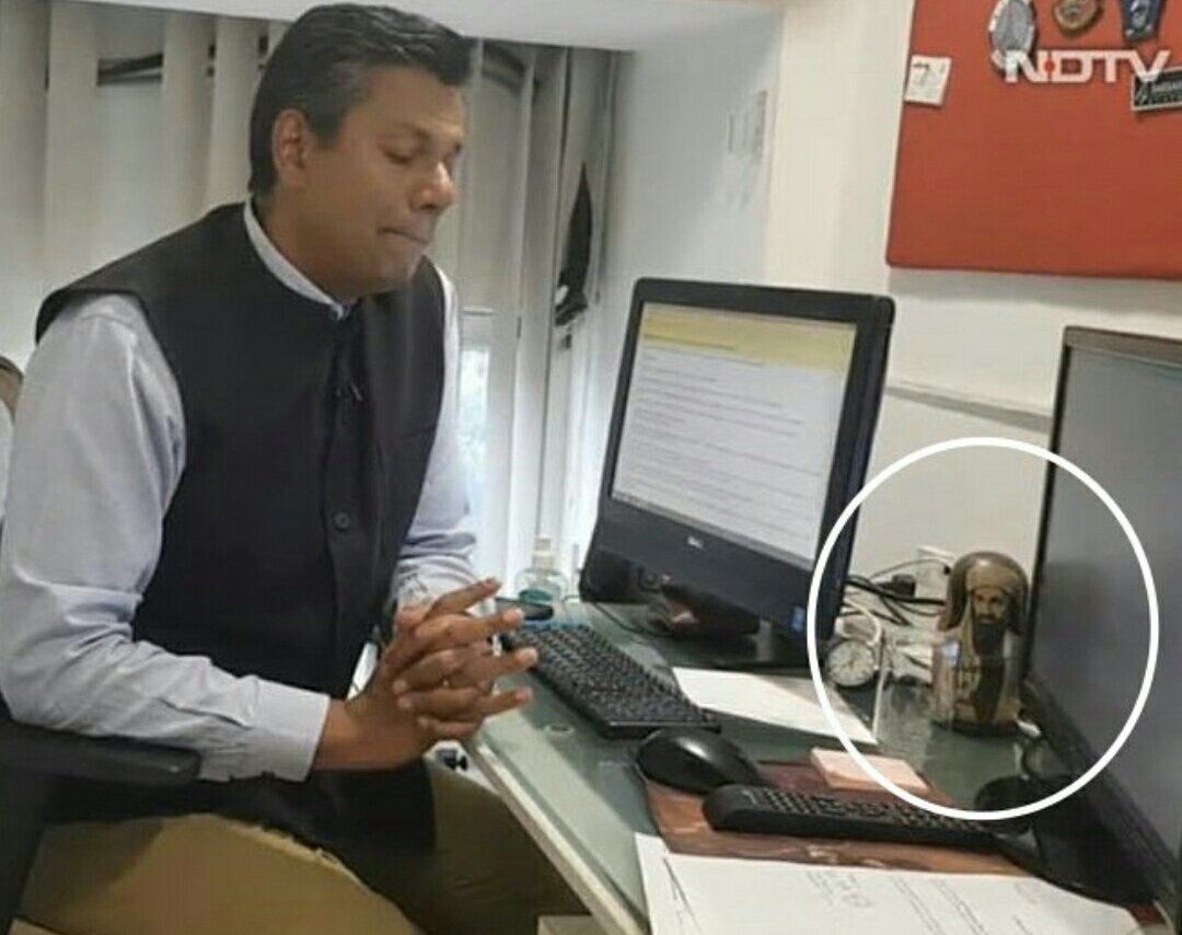 This is NDTV studio and they have Osama bin Iaden artpiece on their desk. #NDTV