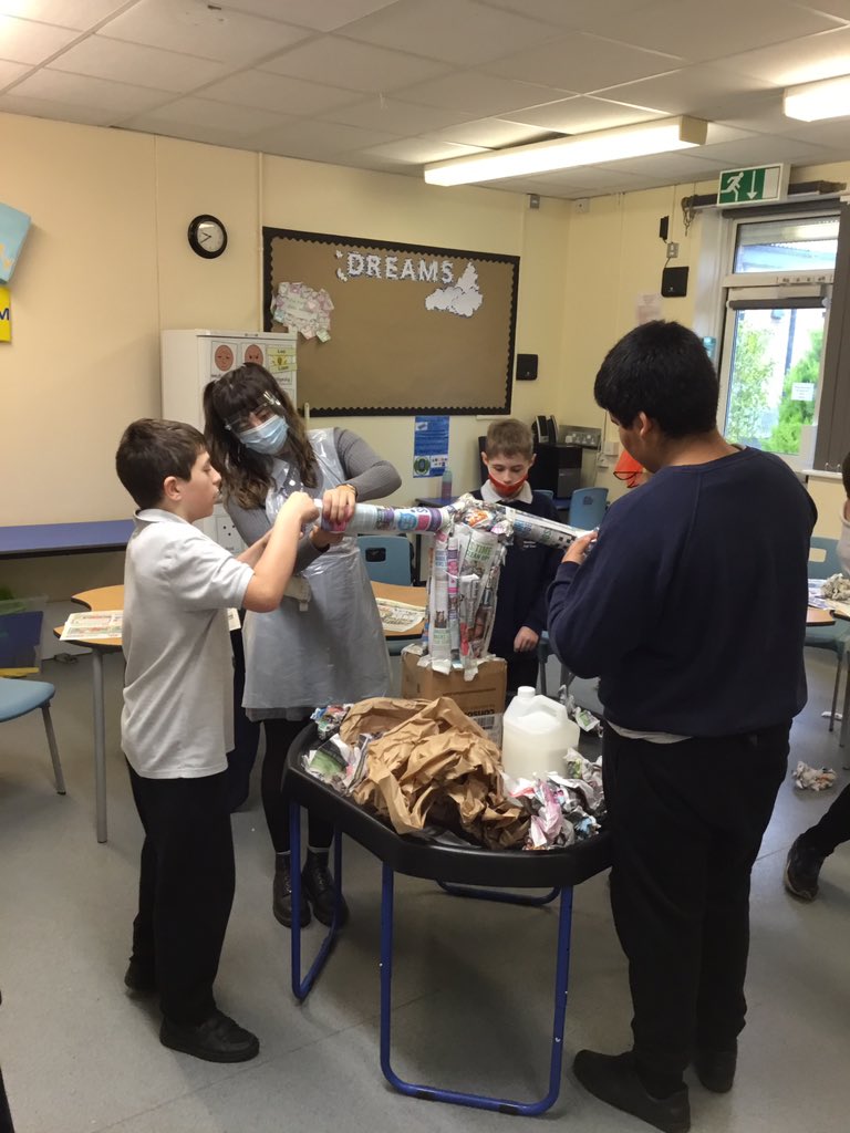 Woodchestnut2's tweet photo. We have been learning about Christ the Redeemer as a place of pilgrimage as part of Religious Studies. Chestnut class has decided to build their own statue using papier-mâché. Great team work guys. @WoodlandsHS https://t.co/sfNgQdfJ9r