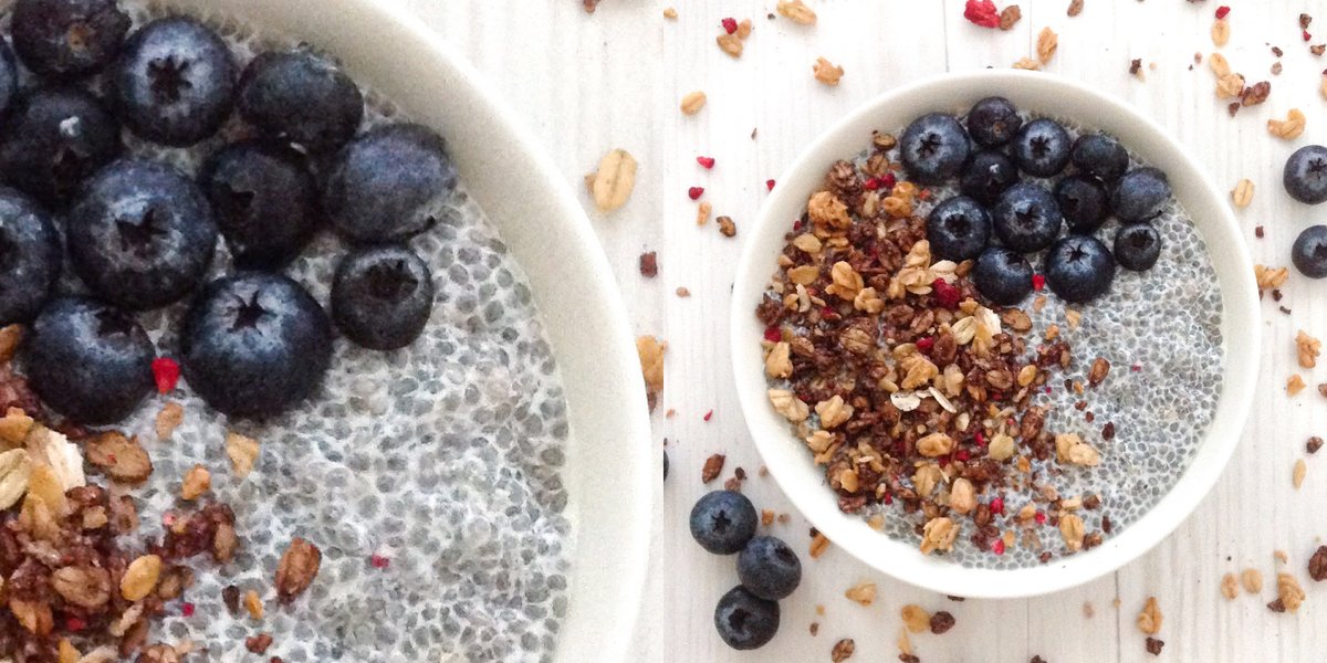 Chia pudding with blueberries and granola 😌💙 #foodpositivity #chiapudding #snack