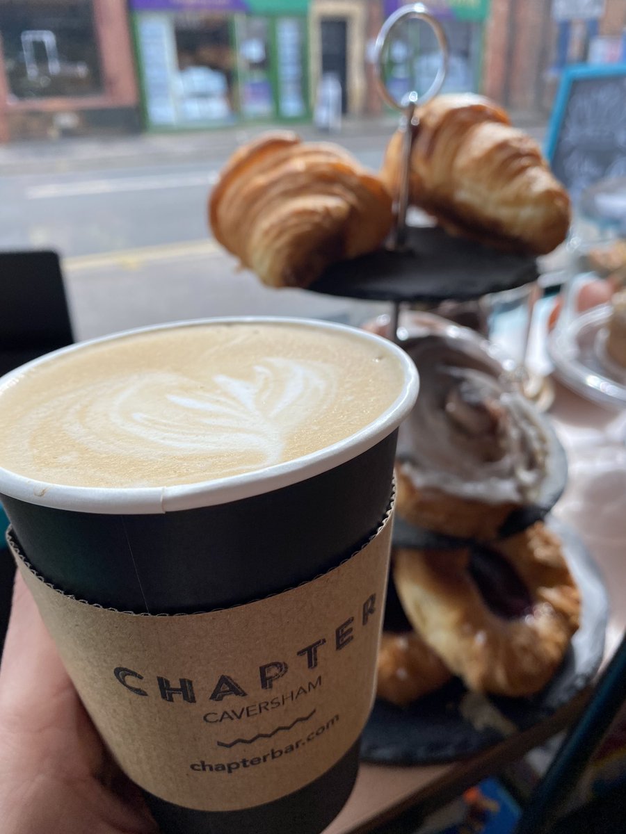 chapterbar's tweet image. Our first coffee morning went down brilliantly today, and the rain held off (just!) We’ll be back tomorrow and Sunday 11-2 with takeaway hot drinks, delicious pastries, cakes &amp;amp; cookies! 😋🥐🍰☕️ #coffee #Caversham #reading #rdguk