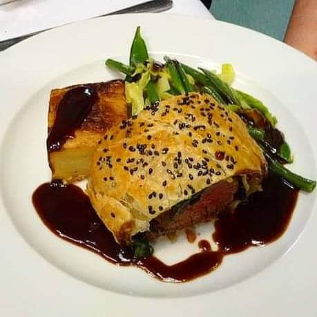 Welsh beef, oxtail, fondant potato, palm carrots &amp; oxtail jus👌

We offer a completely bespoke EJ at Home service, whereby we provide all the details you need to heat &amp; finish off our dishes😊

Whatever the cuisine - we can cook!

ejcatering.co.uk #Cardiff #ValeOfGlamorgan