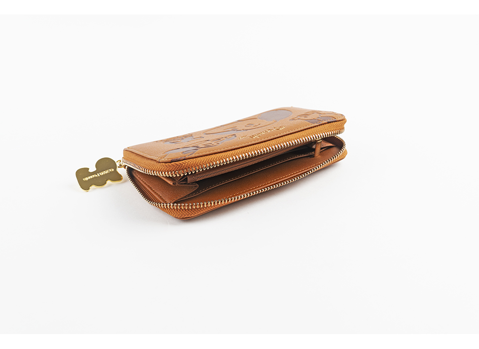 SnpyOnly's tweet photo. Adorable Retro Snoopy Wallet 
https://t.co/y9IQGJpnlB

Shop at the best Peanuts online store that carries all kinds of licensed products - SNPY ONLY!

#snpyonly #Peanuts70 #style #cutewalletforawesomepeople #snoopy #peanuts #peanutsgang #charliebrown https://t.co/MyUOLPTv69