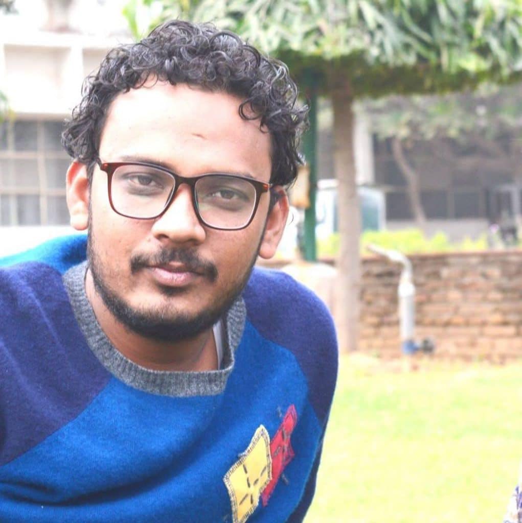 raqib_naik's tweet photo. Booked under UAPA on way to Hathras, family says Masud Ahmed aspired to be a civil servant and committed to serve the society. 

But now dreams of cracking UPSC seems in jeopardy as he is facing bogus terror and sedition charges.

#ReleaseMasudAhmed #ActivismIsNotACrime https://t.co/8RY4gfRvY7