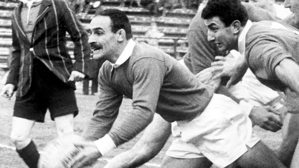 Le FCL était emmené par des joueurs de renom tel que Jean Prat, Crauste ou encore l'international treiziste et quinziste Jean Barthe. La clé du succès pour Lourdes c'est un rugby total qui va à contre-courant de ce qui est proposé dans le rugby français à cette époque.