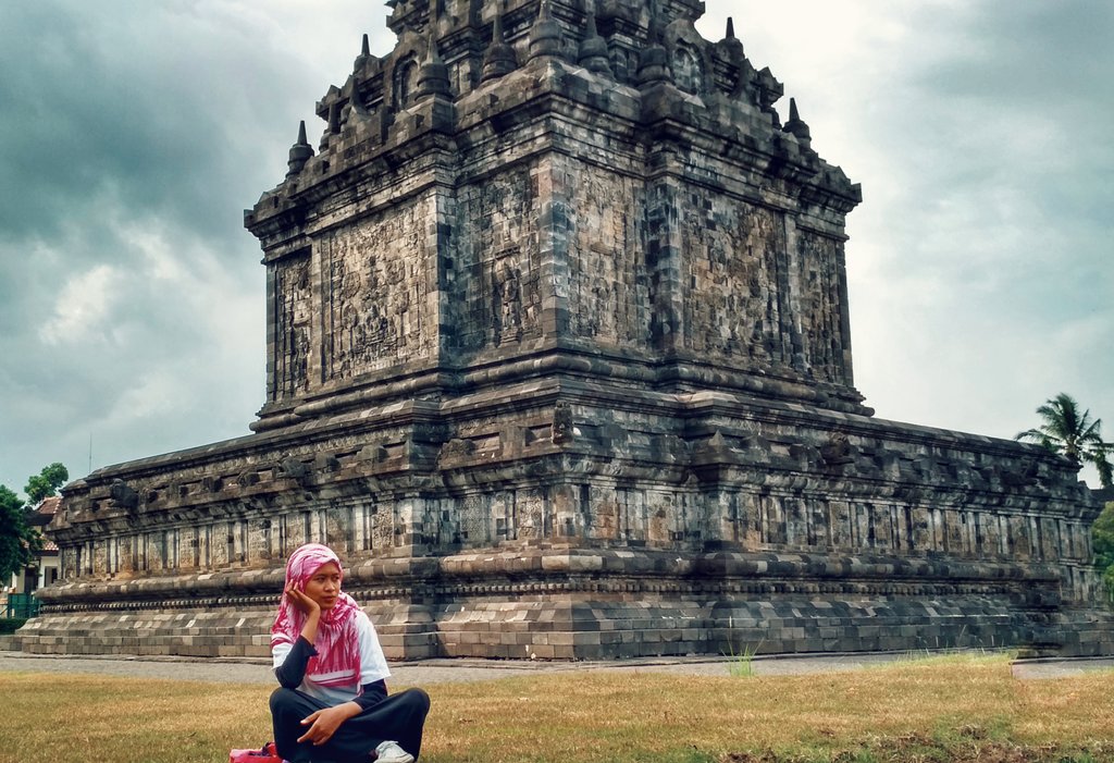 Titiswidya9's tweet photo. Setelah ku sadari, aku ncen kakehan milih 😅 https://t.co/c6H7WgBIez