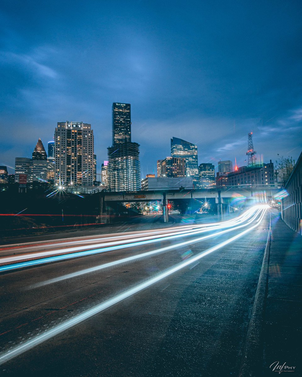 infphy_'s tweet photo. City lights #houston #infphy #infphywave https://t.co/WvSnz0XPOj