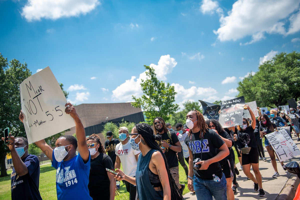 Today (10/9), the Diversity, Equity, and Inclusion Task Force is hosting the Unity March on campus. We hope to see you at the amphitheater at 11:45 a.m. to show support!
​Masks are required and physical distancing will be enforced.