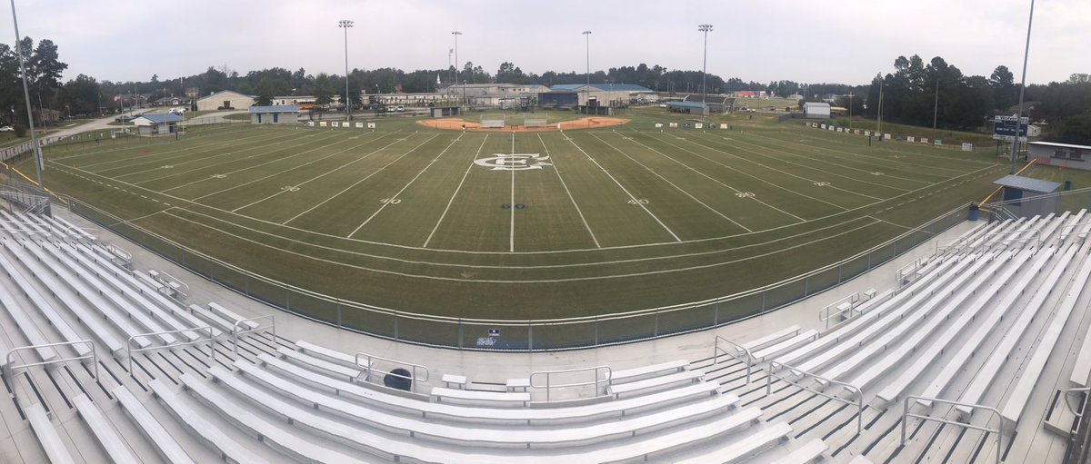 East Clarendon vs Carvers Bay Tonight @ 7:30. #TheHALL