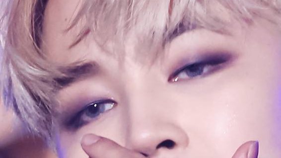 hrlypixeljimi's tweet image. i am once again thinking about jimin smoke eye for filter performance ...