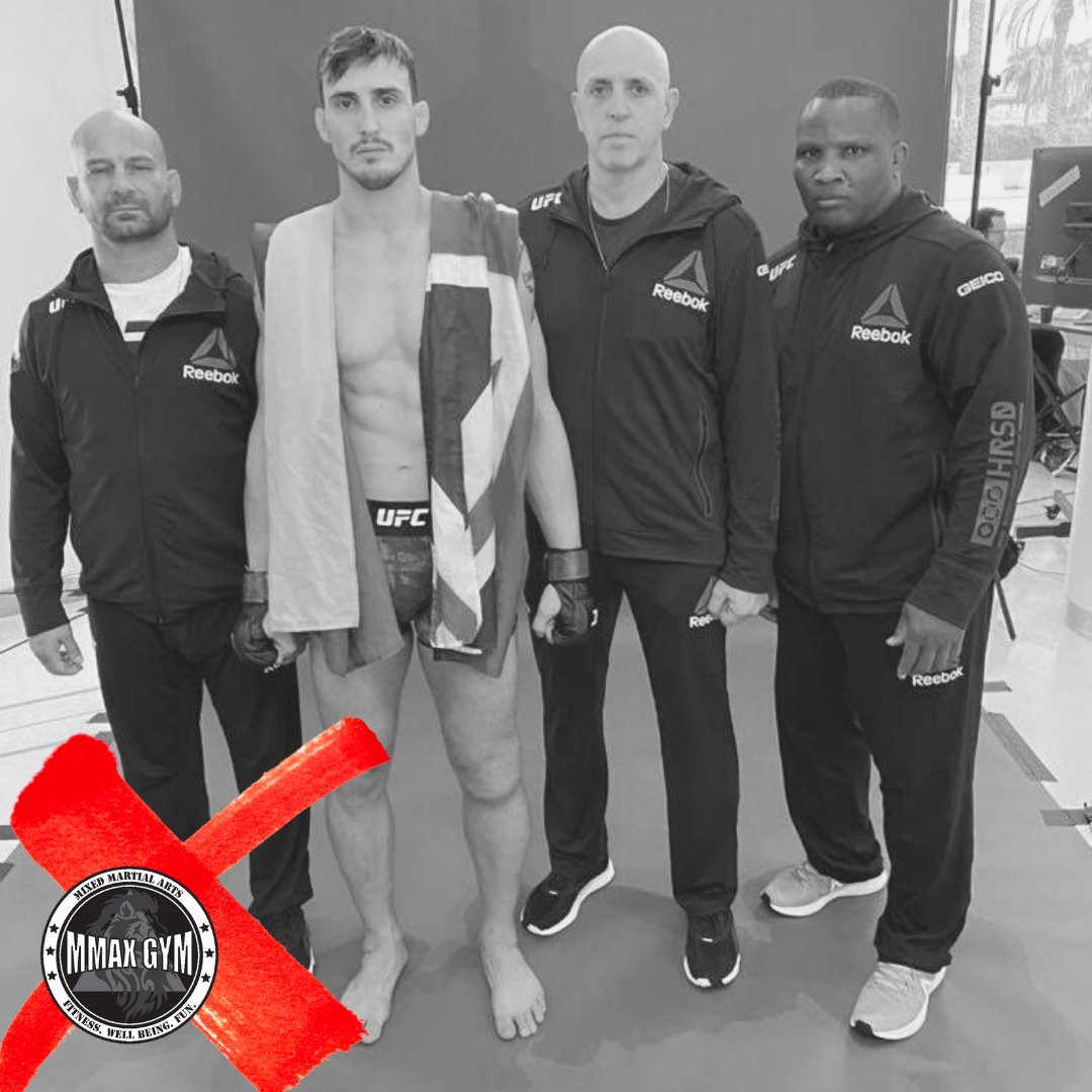 MMAX_GYM's tweet photo. Best of luck to Modestas and coaches; Gintas, Danny and Max who are heading off to UFC in Abu Dhabi today ✈️🏆
🥊🥊 Make sure you watch Mo's fight on 17th October
#UFC
#MMAXGym
#HemelHempstead https://t.co/sWt6pLgUUy
