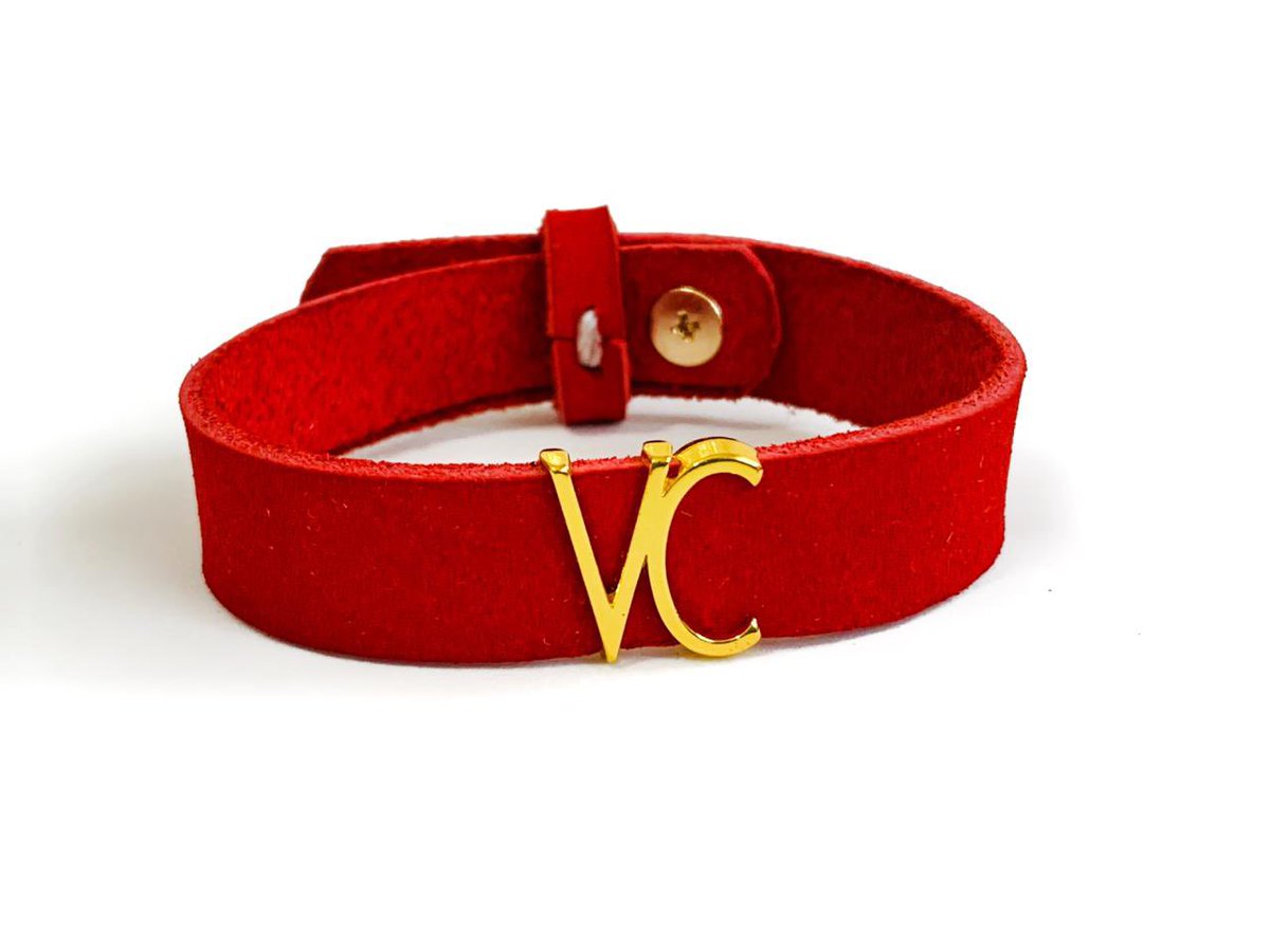 VicenteCastNI's tweet photo. New VC insignia leather bracelets been released.
#ShopVC https://t.co/PPQmLK08pv