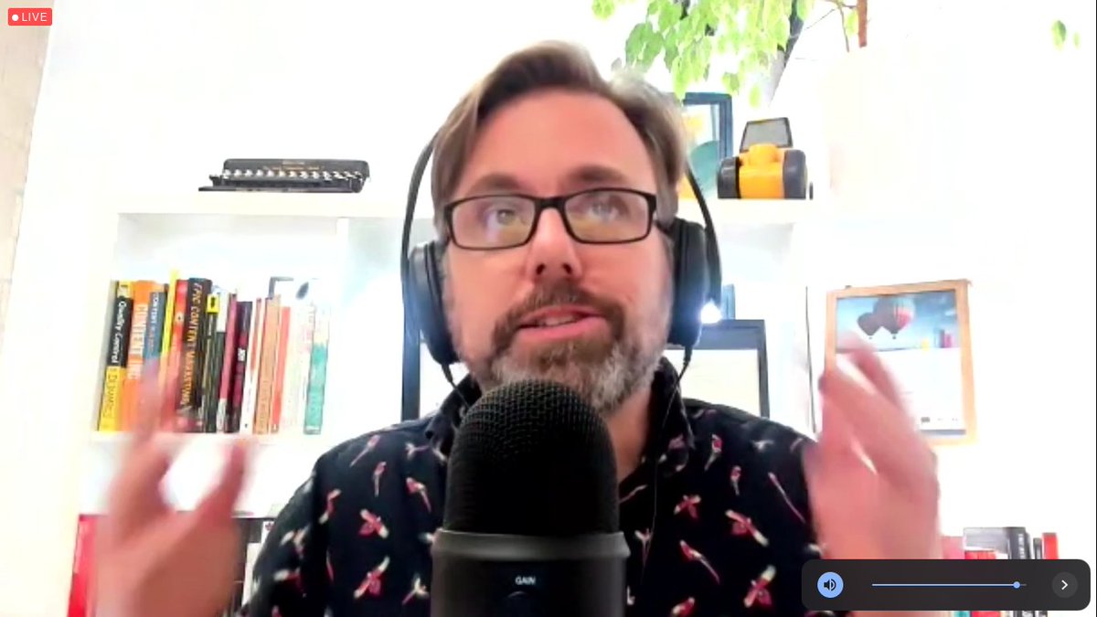 AlphaMoose_'s tweet image. GREAT #CopyCon20! So much immediately applicable info on brands, writing, and client success. Also a lot of fun! 🥳 THANK YOU! @procopywriters @McGuireDavid @BetaRish @storieswithgill @amsterfran @archcopy @sandrashuangwu @rellyab @robynlaarv @likeliterallylucy @kirahug @janee