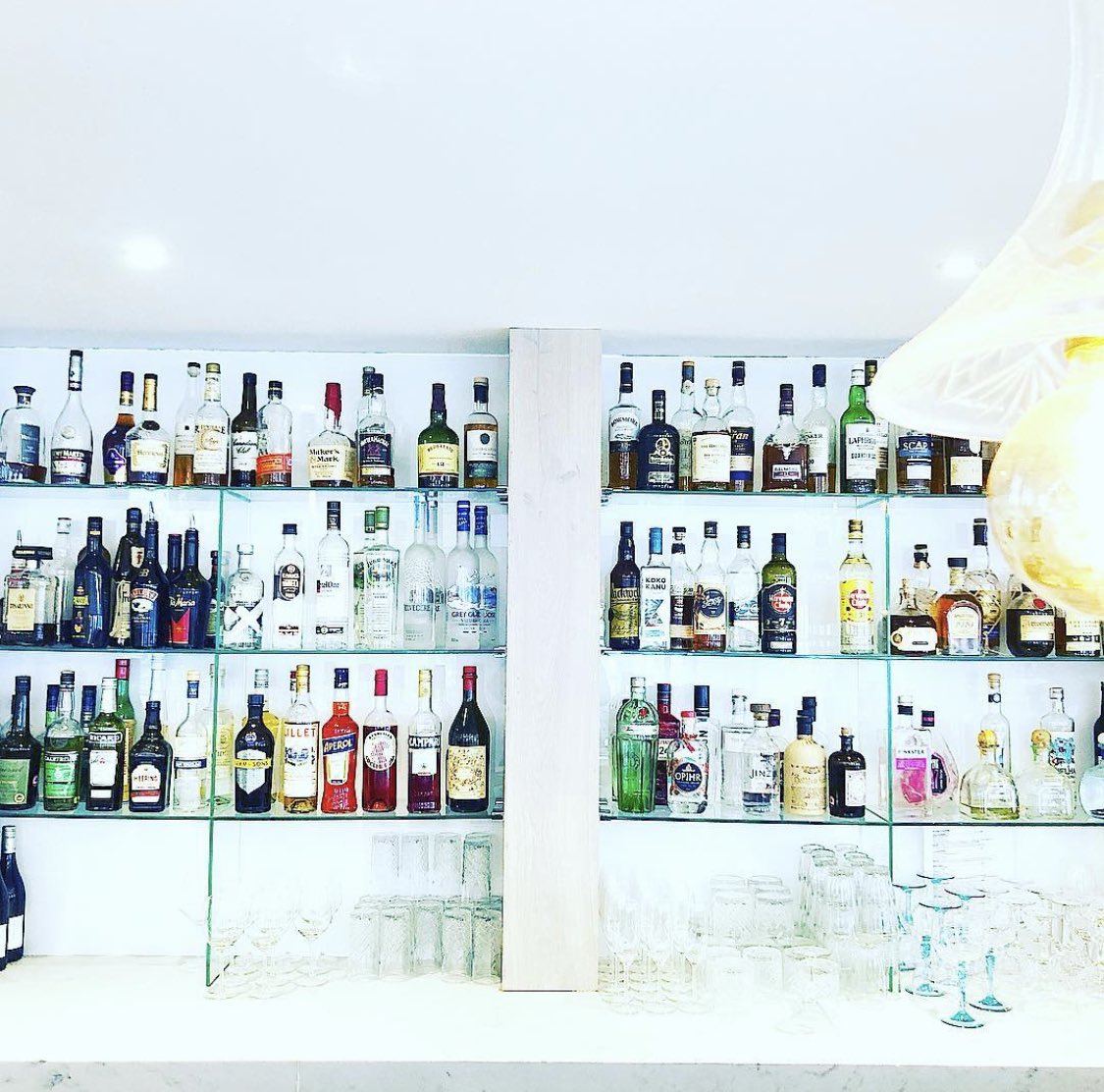 StVillaLtd's tweet photo. W E E K E N D  T R E A T S

This is what weekends are all about

💛 Cocktails 
💛 Delicious A La Carte Menu 
💛 Sunday Roast 
💛 Stunning restaurant 
💛 Fun private dining experience 

For table reservations visit https://t.co/XZtG1oAMHr to book an igloo please call 01727 807222 https://t.co/BS1Tas6dvE