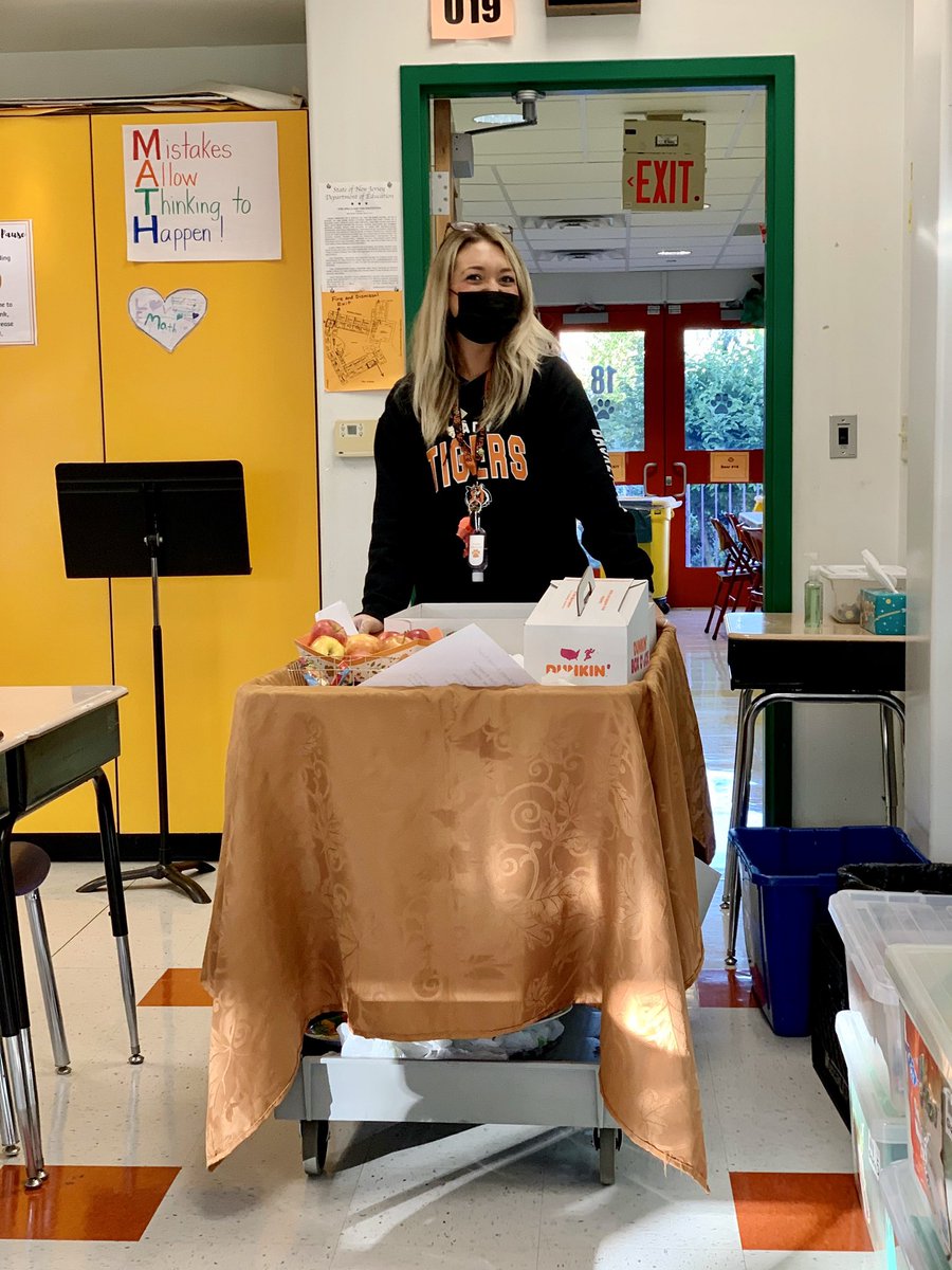 LINDENnjES4 tweet media