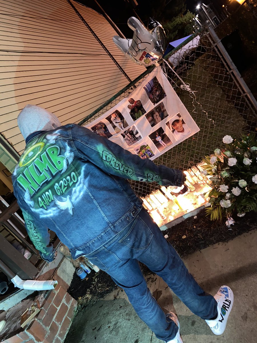 Deuce4Lunch's tweet photo. Nothing a ever be the same without you lil bro💔 we jumped in this shit together man n we was just starting to turn this shit up smfh😪 I wish so much shit coulda been different that night. I’ll never forget you dawg ever you forever n my heart 🤞🏾❤️ I love you gang #LLKJ🃏#LLKS🏪 https://t.co/bbs81buX34