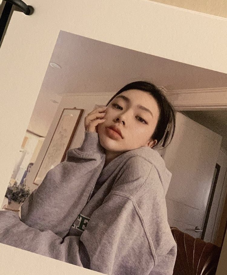 JaeJaePistola's tweet image. I want more and more days with you babe.

#chanelmember