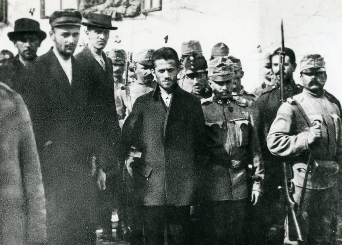 This photo gives better insight into how Princip actually looked like. It was taken in September of 1914, just before the trial started. No# 1 is Princip.