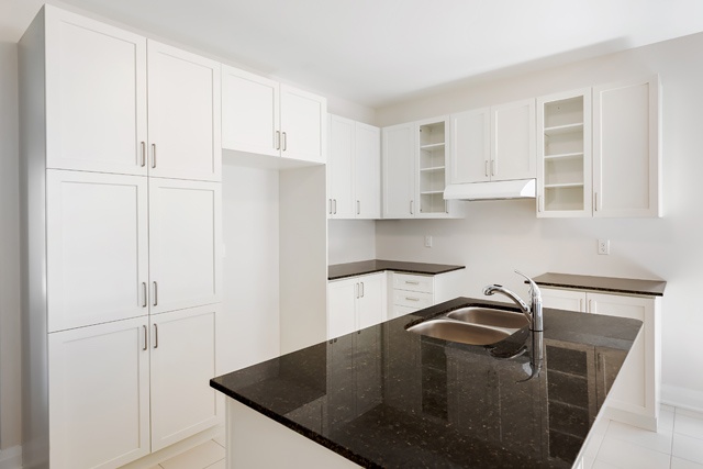 Spectrumrealty_'s tweet photo. Brand new home from award-winning Acorn Developments! Located in prime Yonge 7 Bloomington, short distance to 404, shopping, restaurants, Lake Wilcox, golf and community centre, minutes to the future Bloomington GO Station. MLS #: N4924535 

#SpectrumRealty #NewListing https://t.co/S5SXVLLVhl