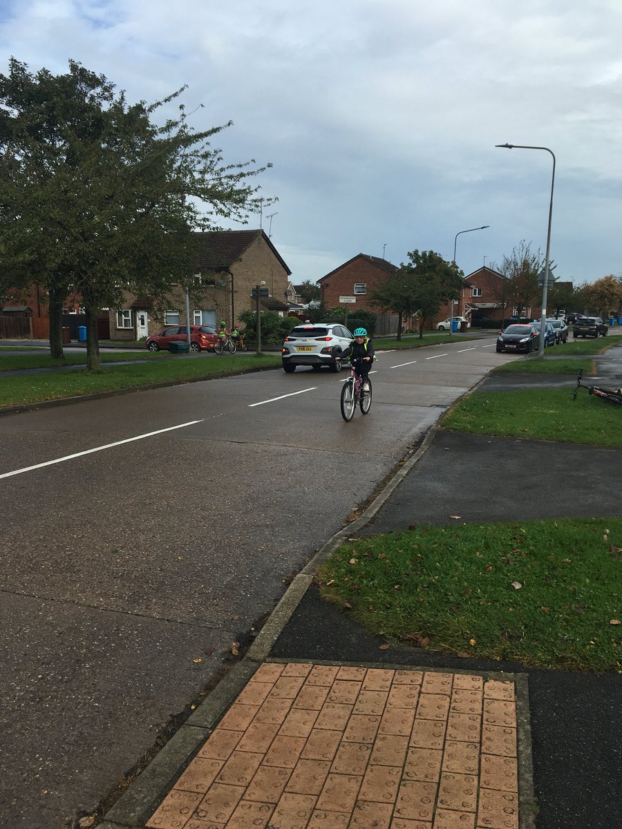 SpringCottagePS's tweet image. It was our final day of Bikeability today. All 3 groups did really well! A valuable life skill learned this week - keep cycling! #springcottagesports #springcottage5T #springcottage5L @HullActiveSch