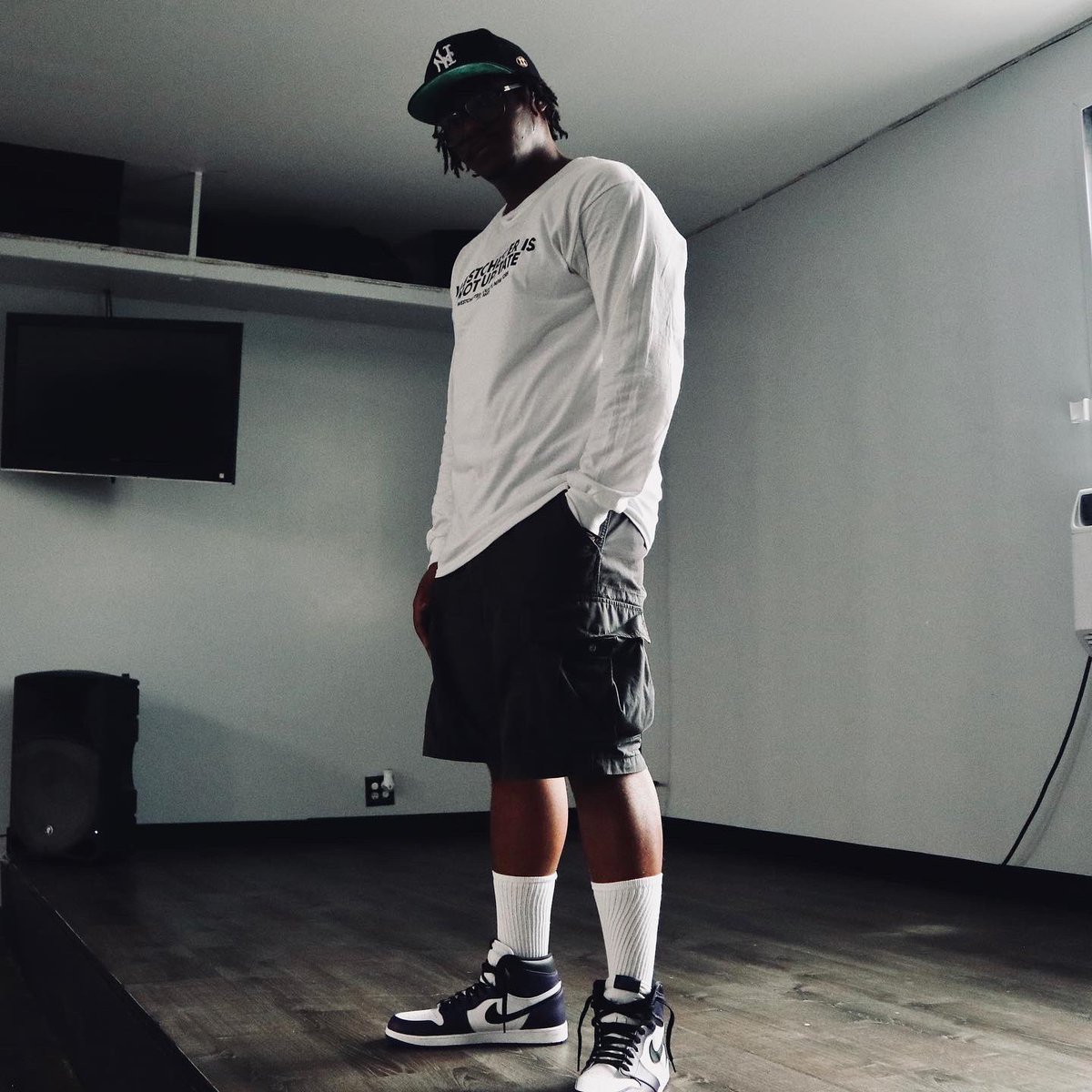 EdotNigma.com

Music
Videos
Merch
Exclusives

#eis4everything