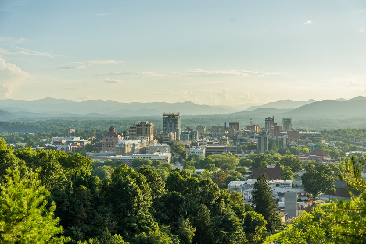 WCU tweet picture
