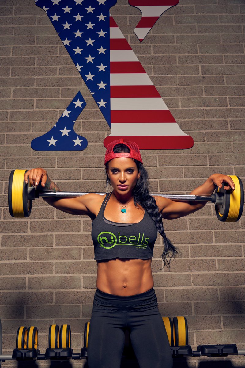 Push harder than yesterday if you want a different tomorrow💪⠀
⠀
#nufit #nubells #FitnessFriday #workoutmotivation