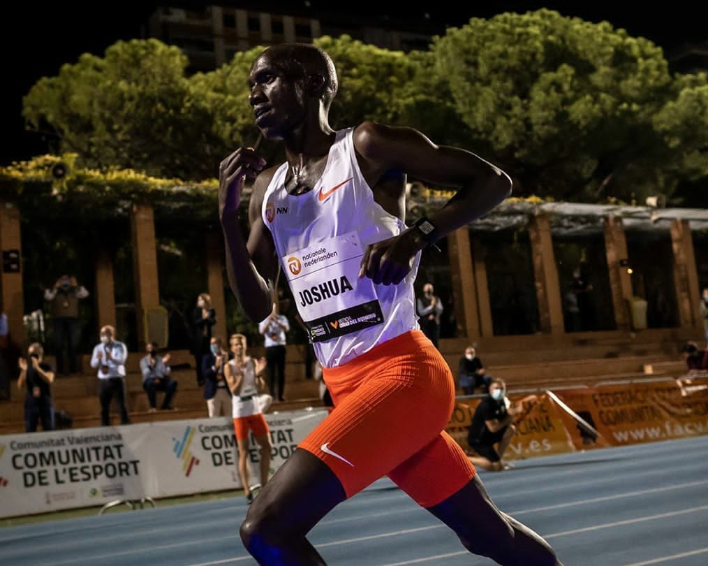 42kilometros's tweet image. Cheptegei: “Sueño con ser el mejor atleta de todos los tiempos” dlvr.it/RjHC5R