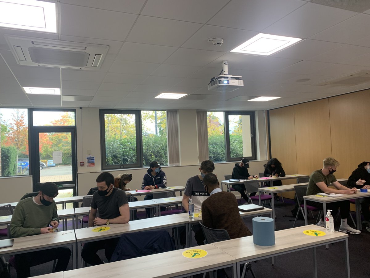 beeswaxcat's tweet photo. Our Entrepreneurship students can still undertake product testing in our Covid Secure environment #ChesterBlend @uochester @uoc_business https://t.co/msTRIRifDR